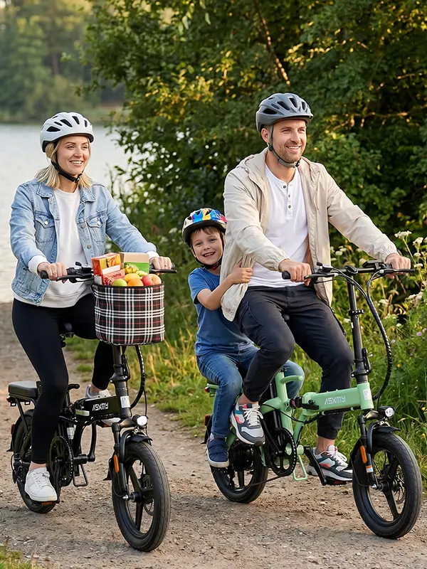 Family Ride - REOCRO e-bike usage scenario
